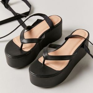 UO Marina Strappy Flatform